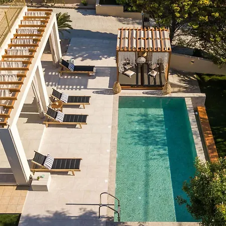 Kallisti Luxury