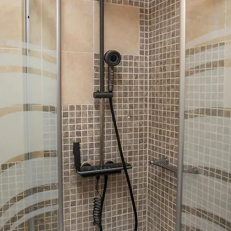Kallisti Luxury