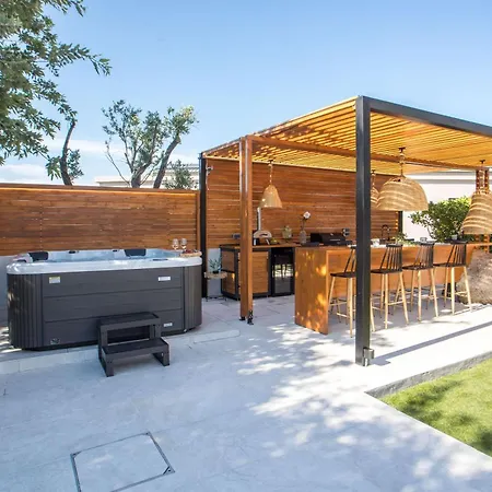 Villa Kallisti Luxury *